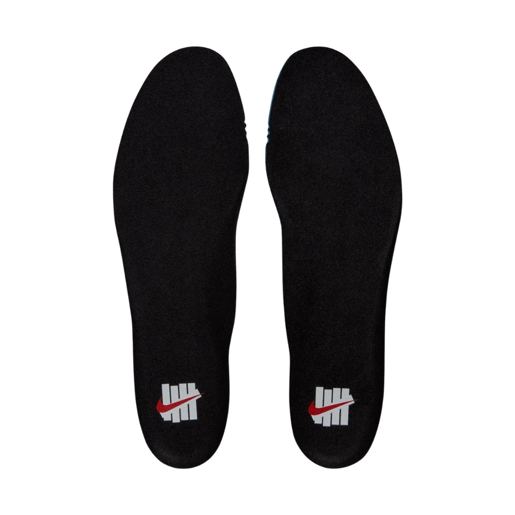 Tênis Nike Air Max 95 x UNDEFEATED "Black/Metallic Silver"