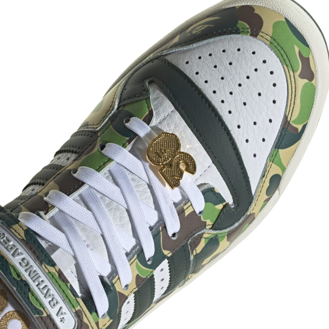 Tênis Adidas Forum 84 Low x A BATHING APE 30th Anniversary "Green Camo"