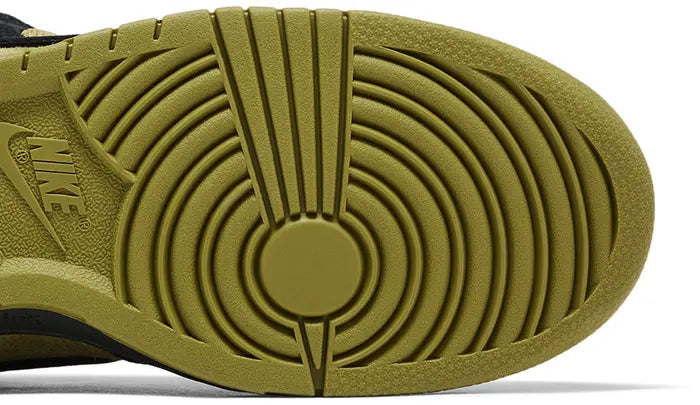 Tênis Nike SB Dunk Low x Supreme "Camper Green"