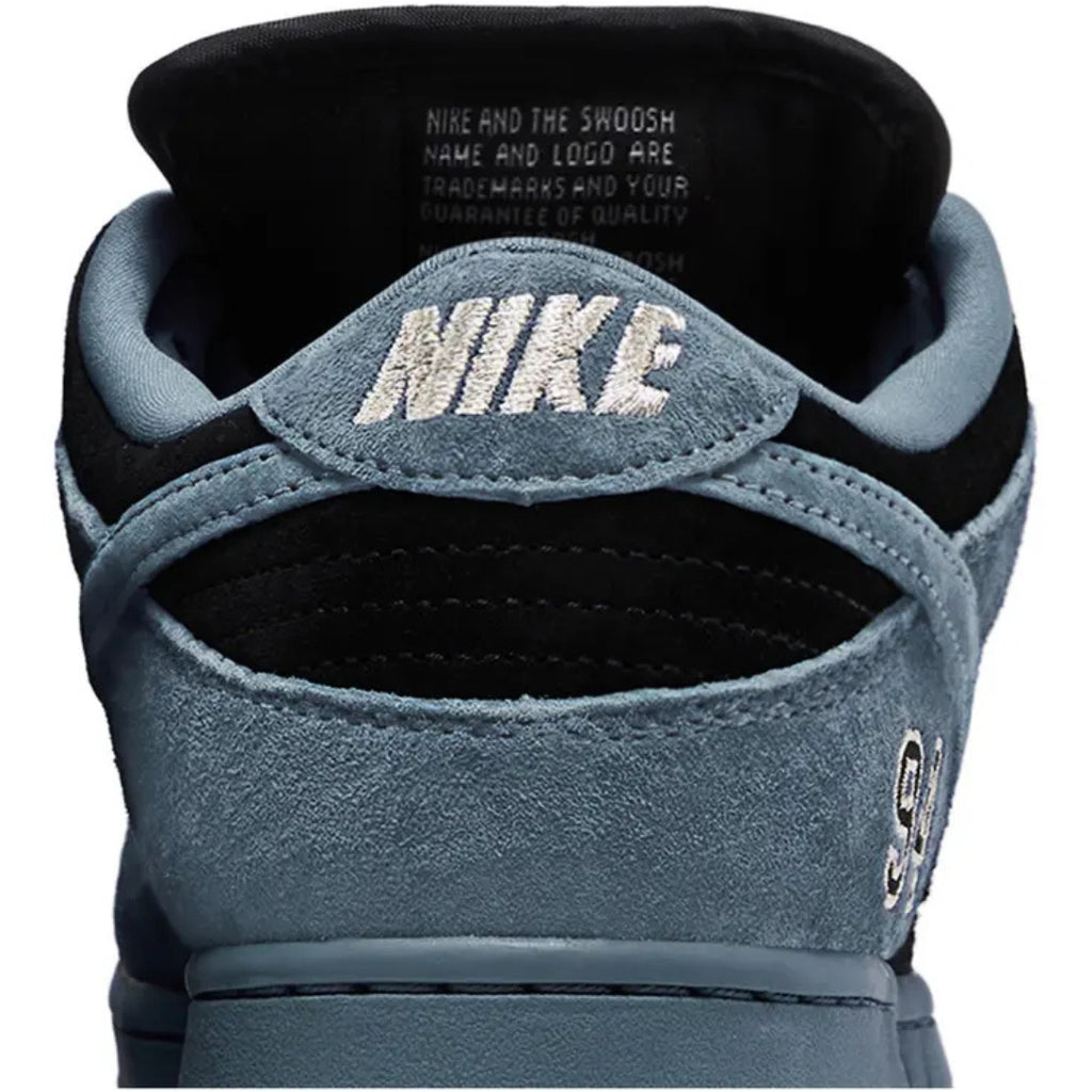 Tênis Nike SB Dunk Low x Supreme "Ocean Fog"