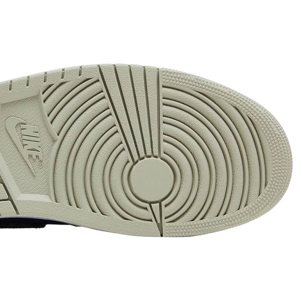 Tênis Nike Air Jordan 1 Low x Zion Williamson "Voodoo Alternate"