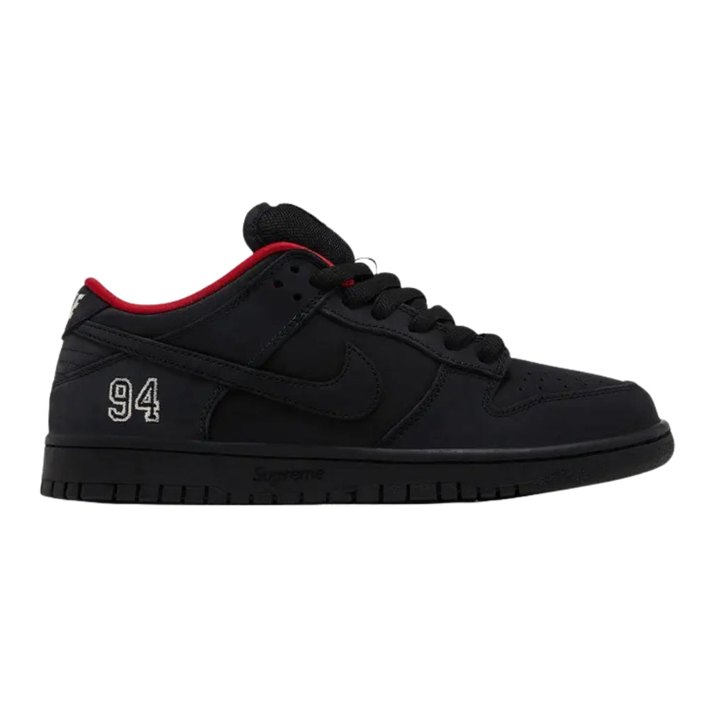 Tênis Nike SB Dunk Low x Supreme "Black"