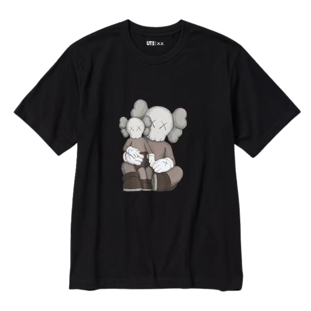 Camiseta KAWS x Uniqlo UT Short Sleeve Graphic T-shirt