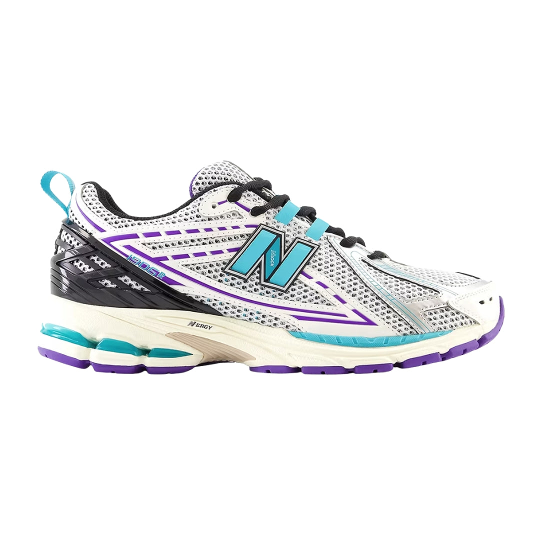 Tênis New Balance 1906R "Charlotte Hornets"