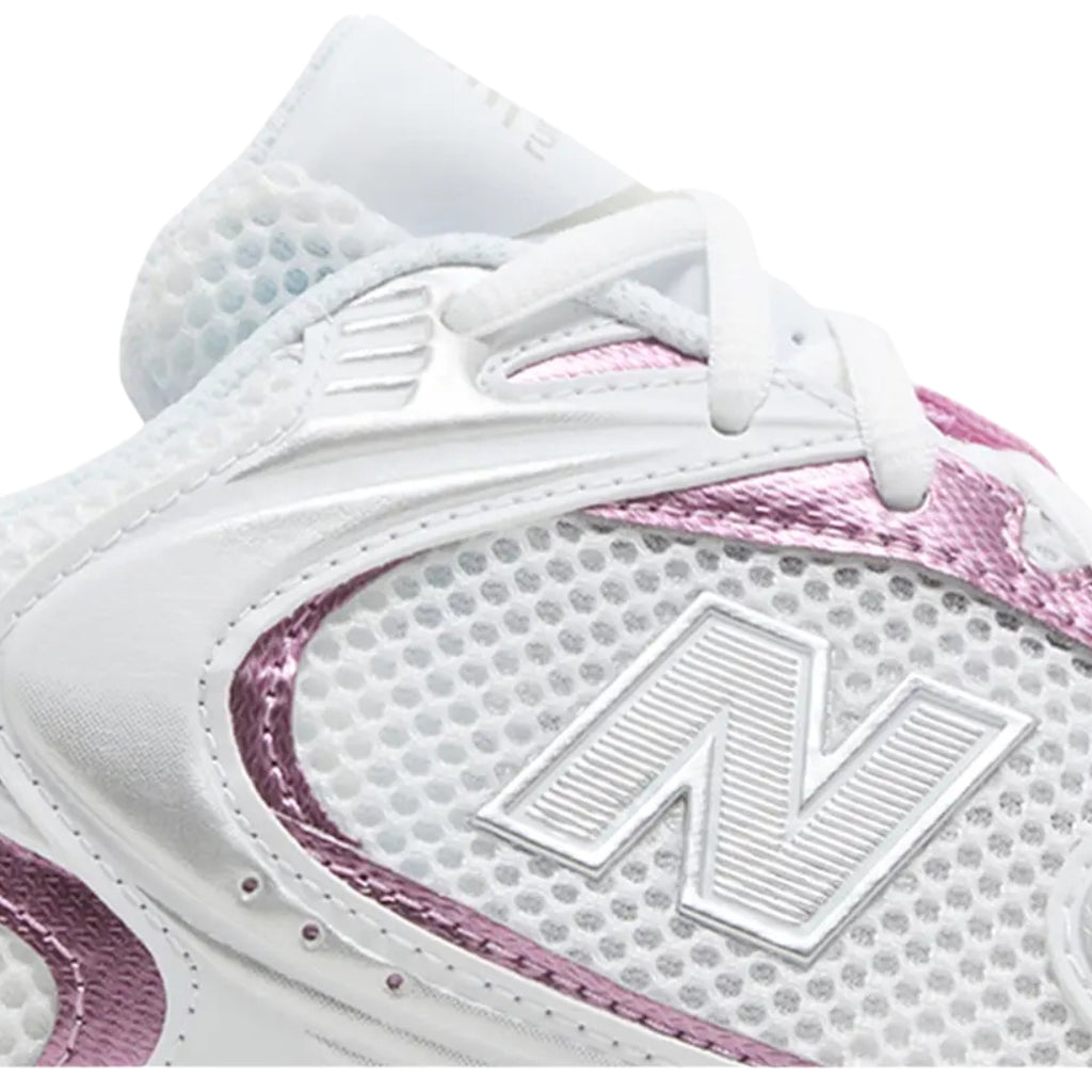 Tênis New Balance 530 "White/Metallic Rose"