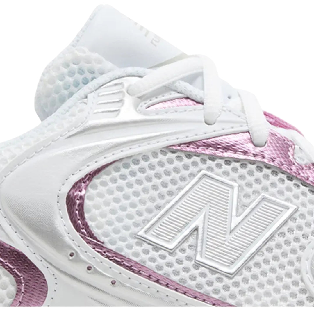 Tênis New Balance 530 "White/Metallic Rose"