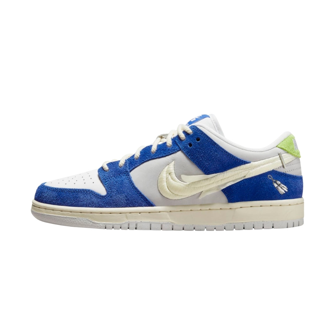 Tênis Nike SB Dunk Low x Fly Streetwear "Gardenia"