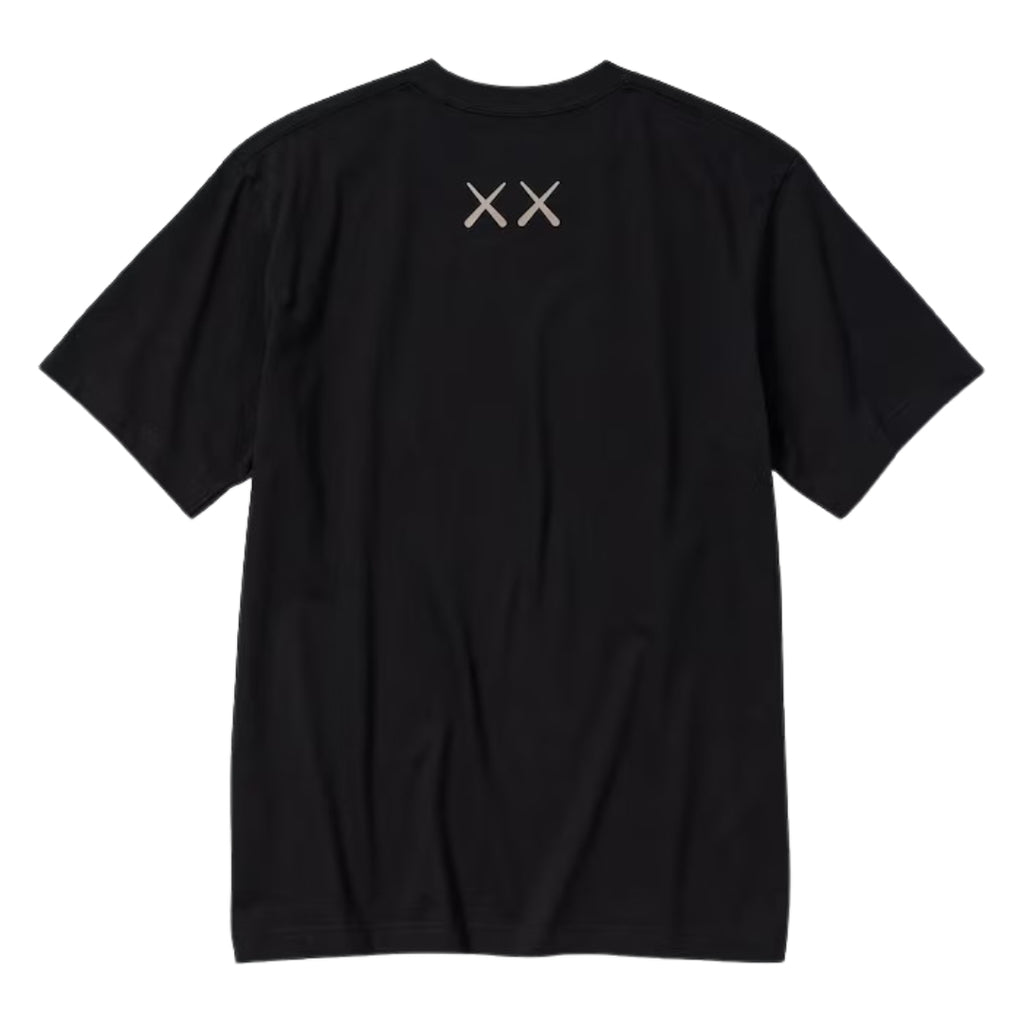Camiseta KAWS x Uniqlo UT Short Sleeve Graphic T-shirt
