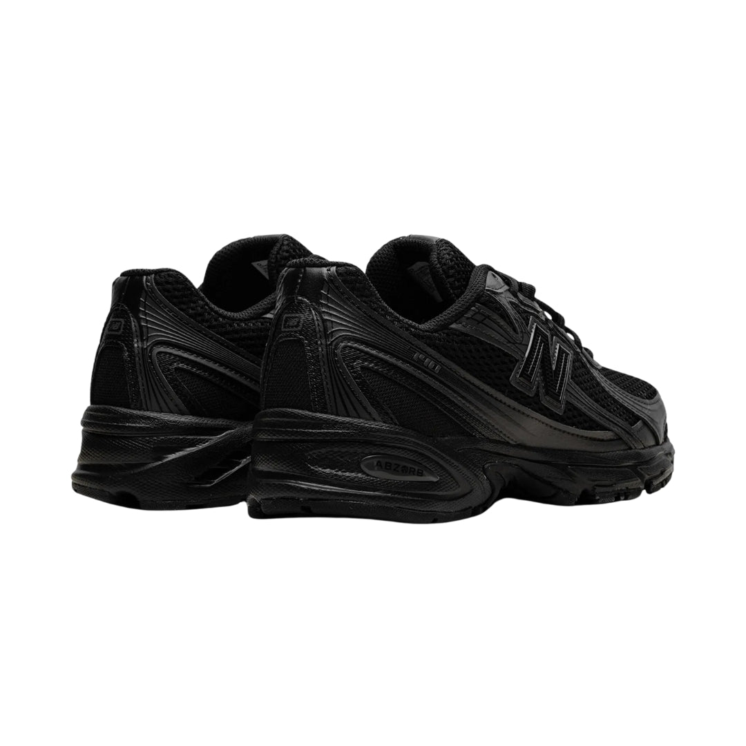 Tênis New Balance 740 "Triple Black"
