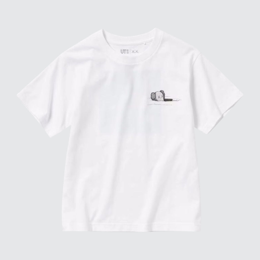 Camiseta Uniqlo x KAWS Tee 01 "White"