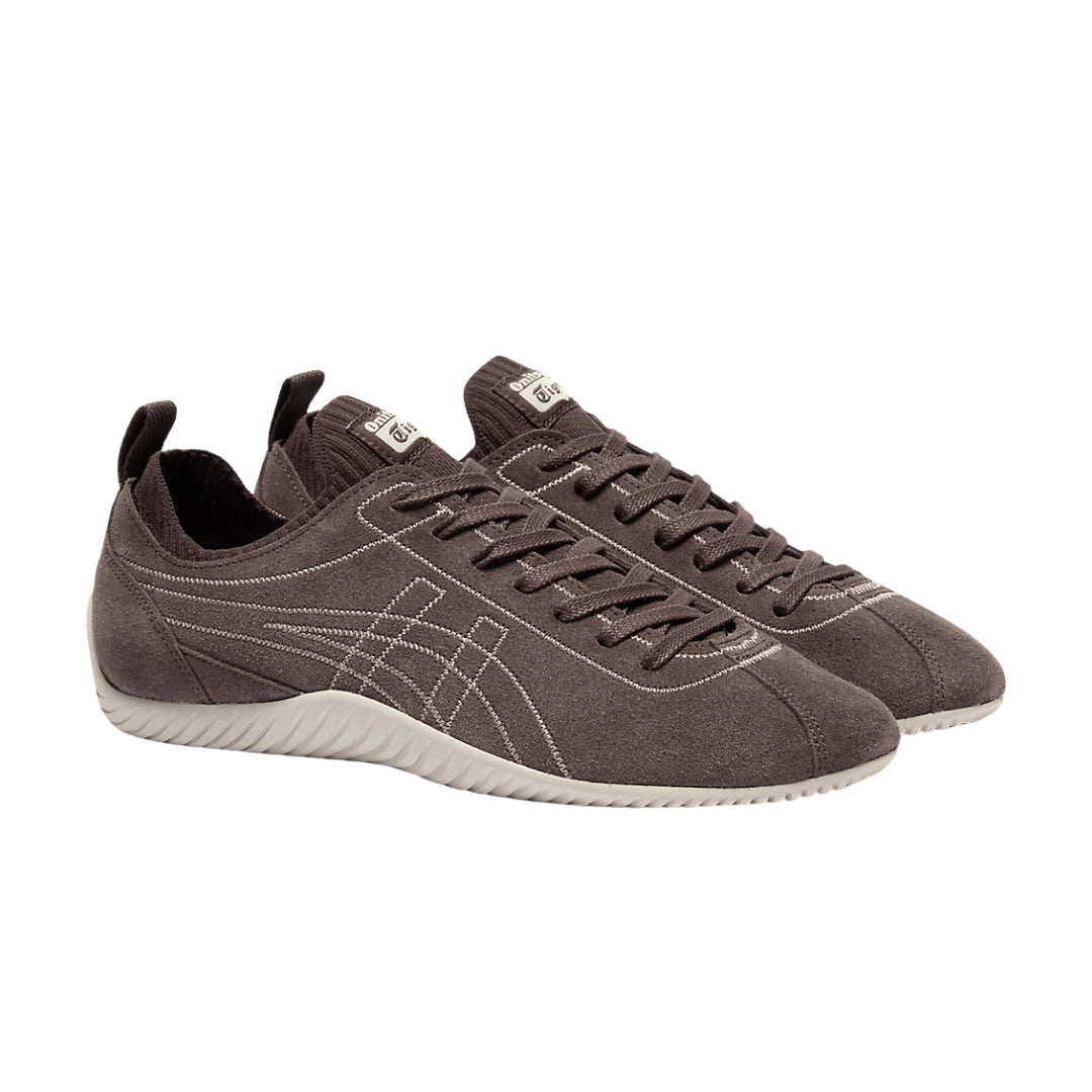 Tênis Onitsuka Tiger SCLAW "Licorice Brown/Dusty Steppe"