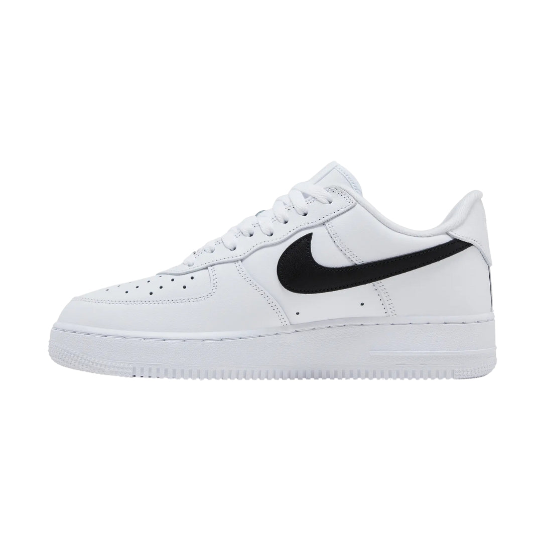 Tênis Nike Air Force 1 Low x Supreme "White/Black"