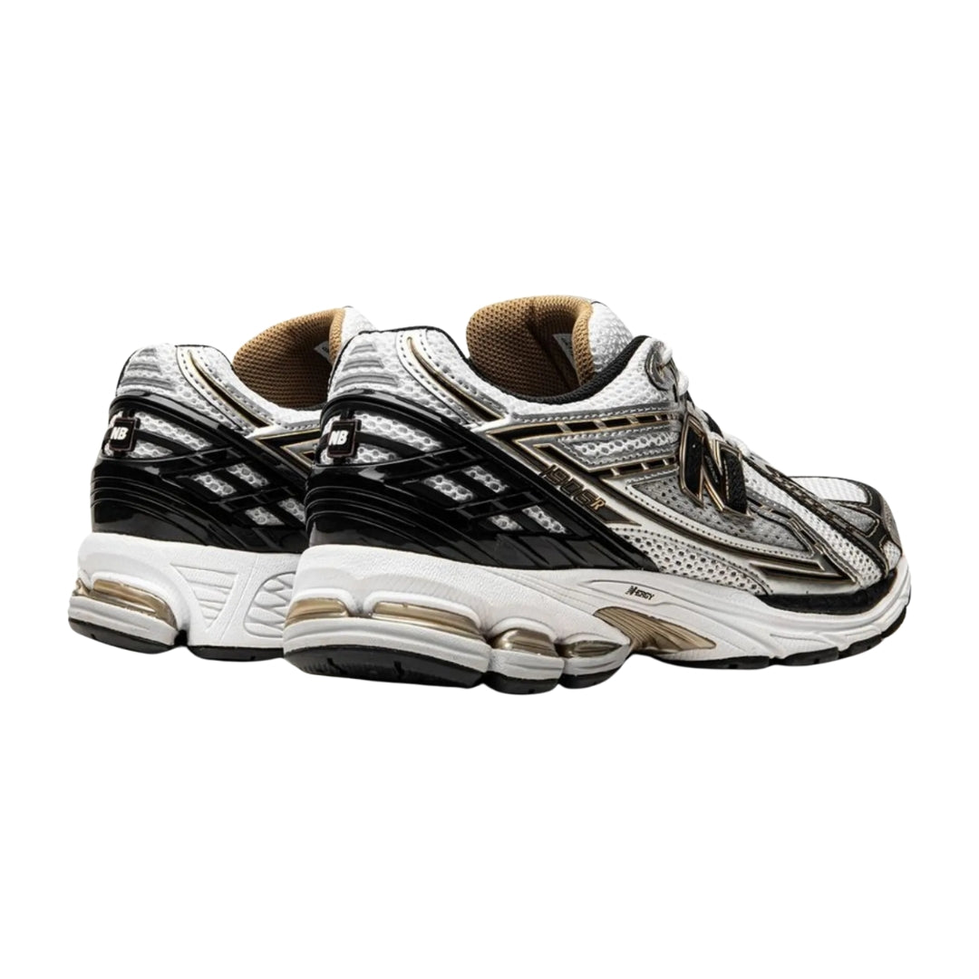 Tênis New Balance 1906R "White Metallic Gold"