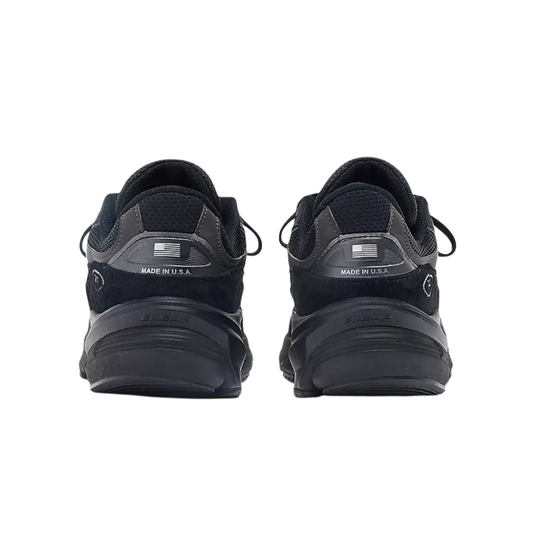 Tênis New Balance 990V6 "Triple Black"