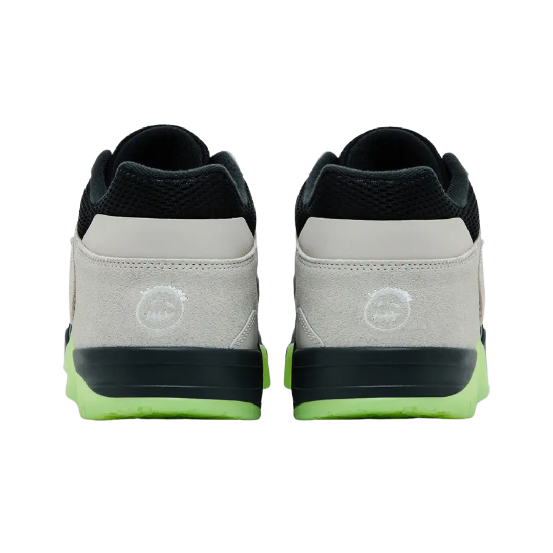 Tênis Nike Jordan Jumpman Jack TR x Travis Scott x Chase B "Night Silver"