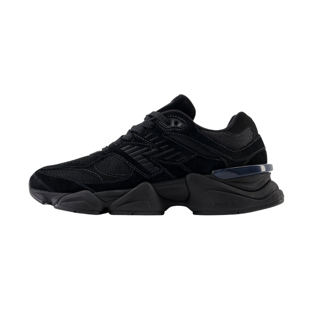 Tênis New Balance 9060 "Triple Black"