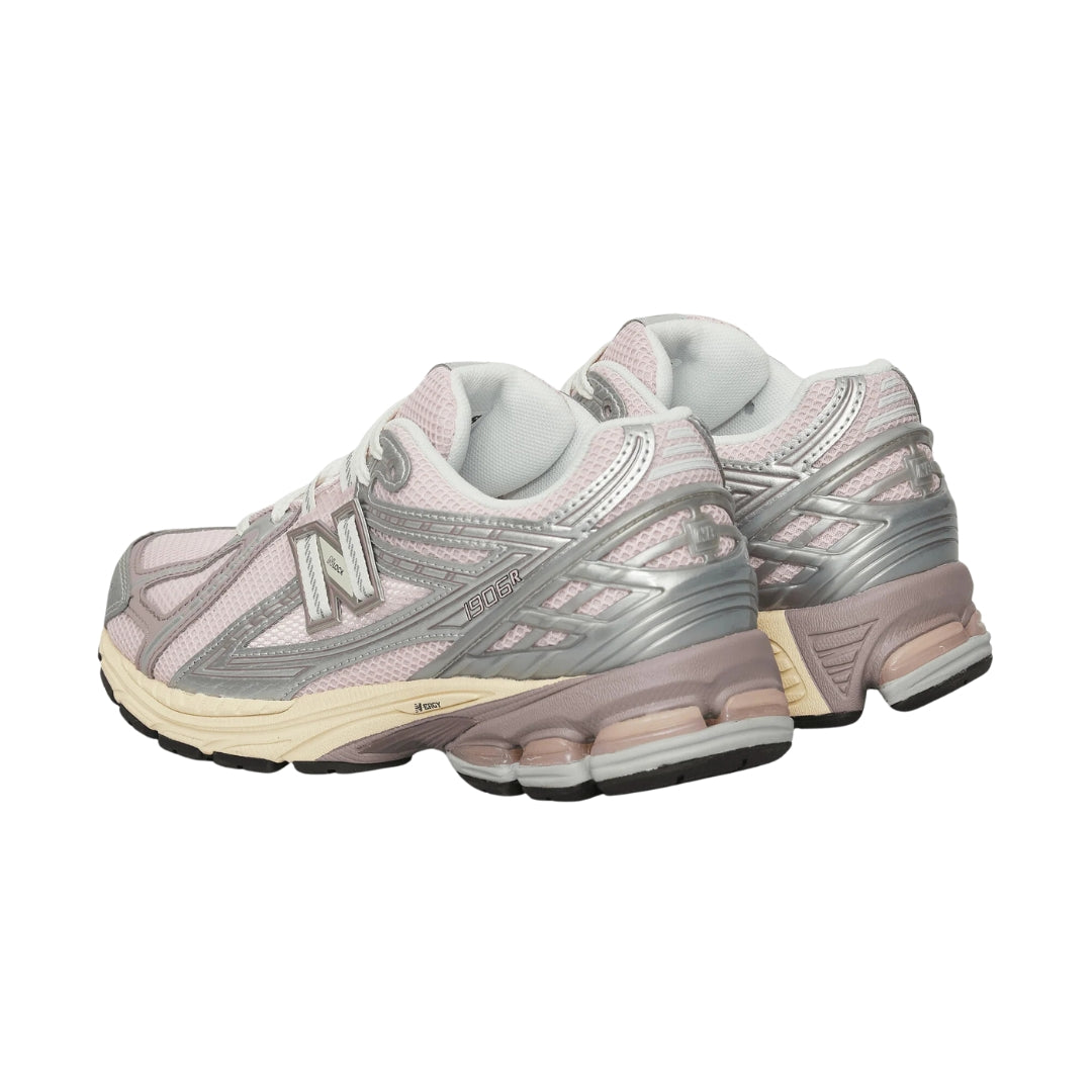 Tênis New Balance 1906R "Rose Sugar Silver"