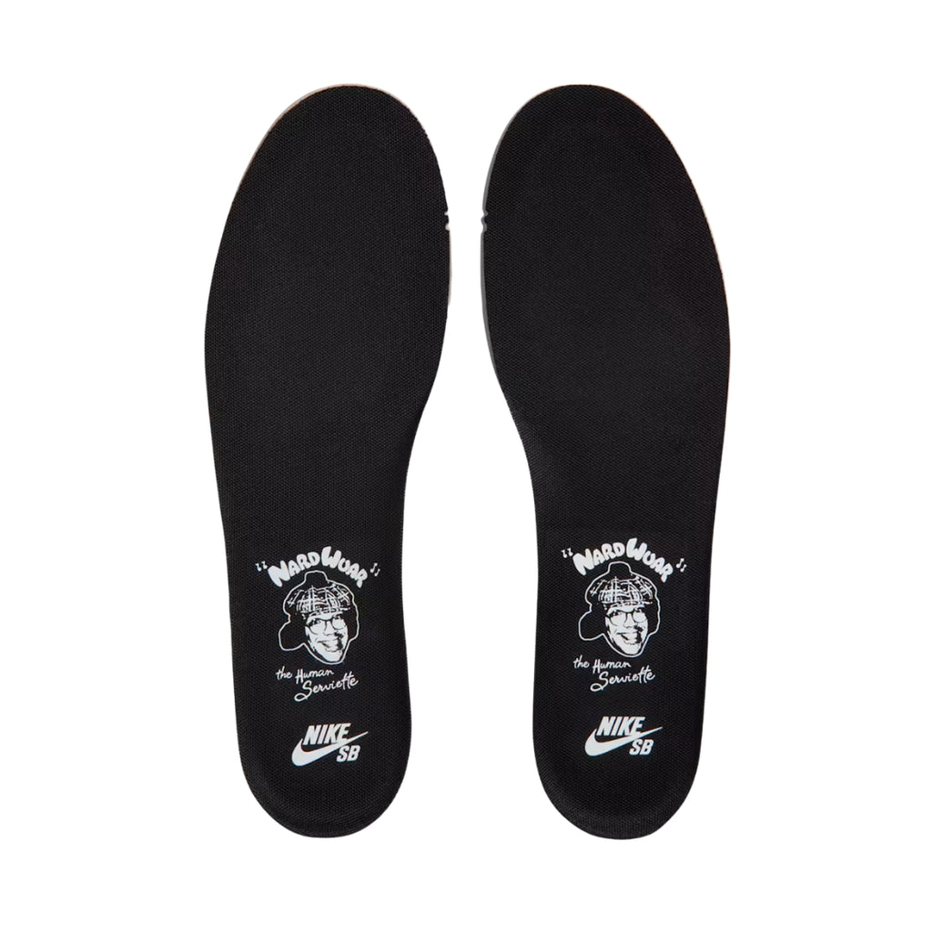Tênis Nike SB Dunk Low x Nardwuar