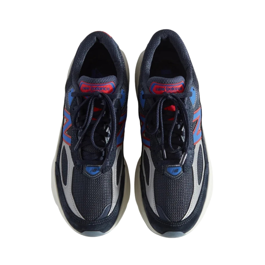 Tênis New Balance 990V6 Madison Square Garden x KITH "Navy"