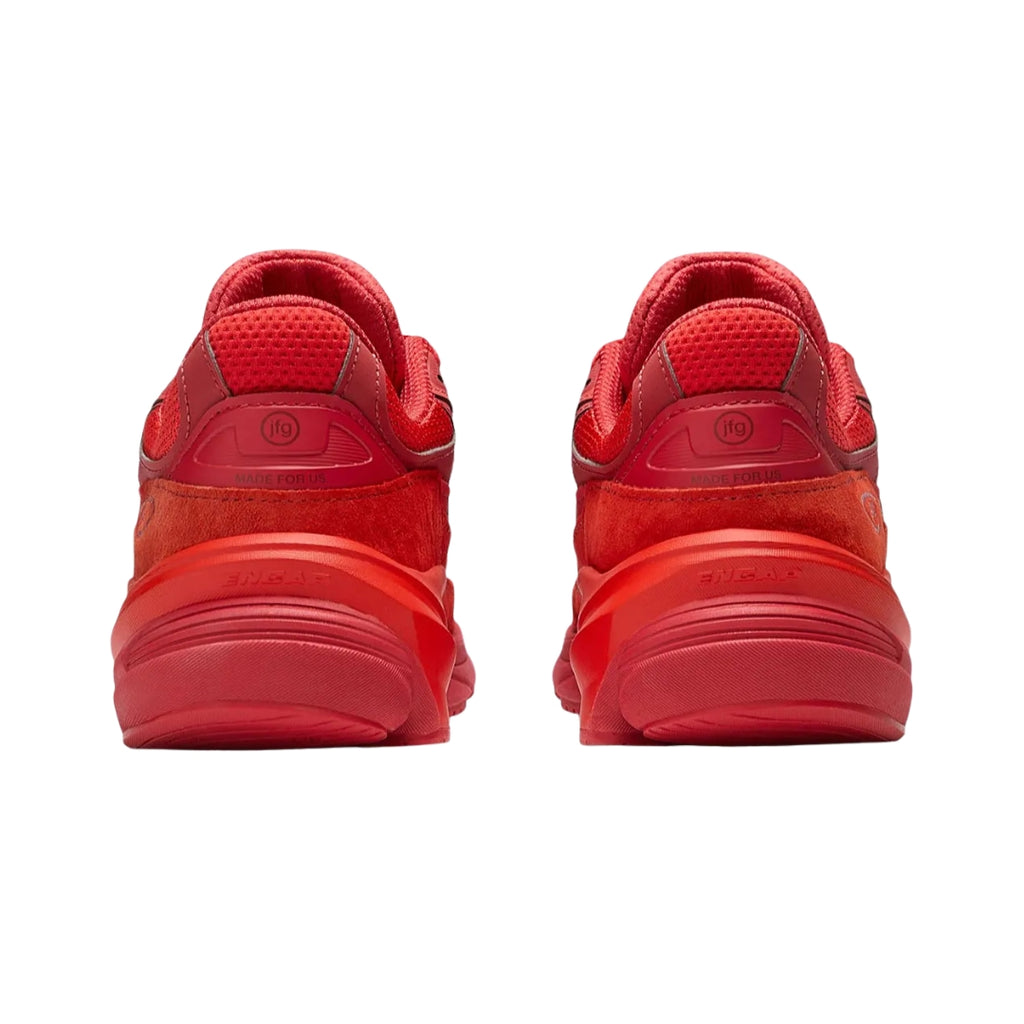 Tênis New Balance 990V6 x Joe Freshgoods "Paris Red"