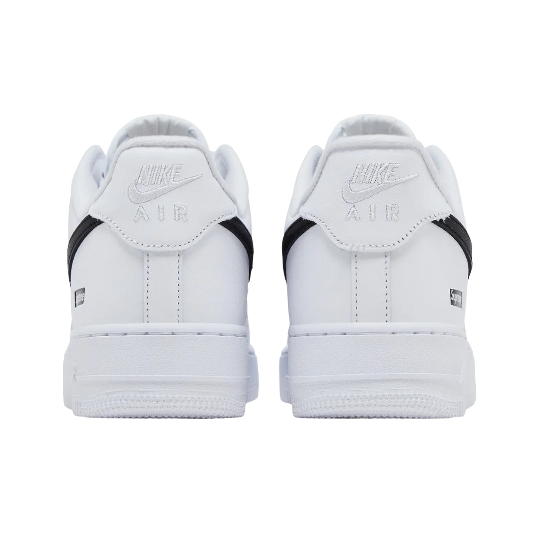 Tênis Nike Air Force 1 Low x Supreme "White/Black"