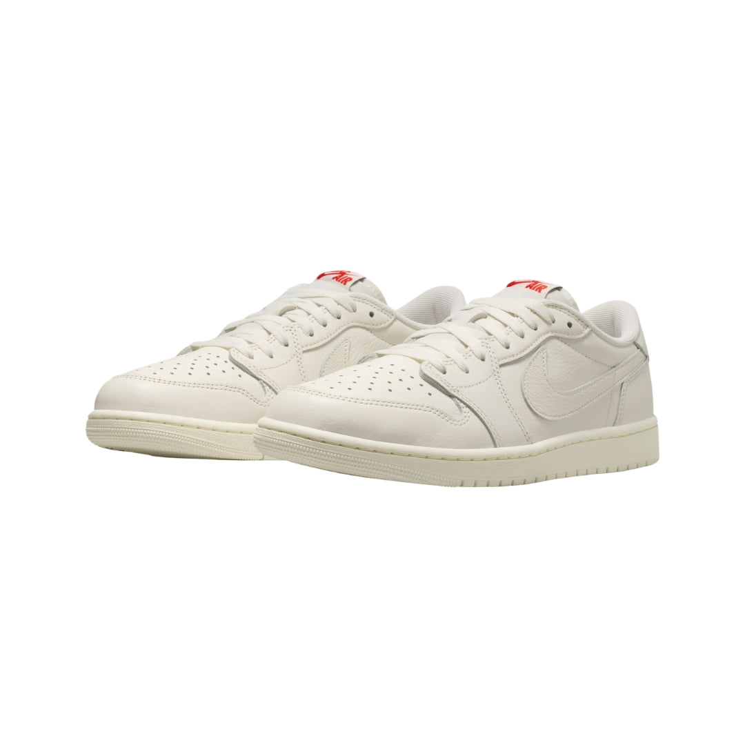 Tênis Nike Air Jordan 1 Retro Low "Sail"