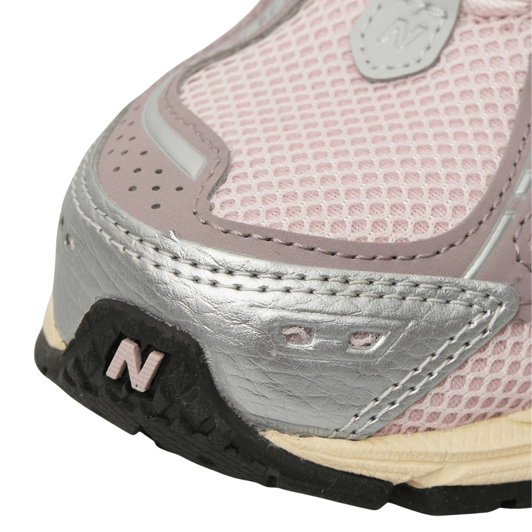Tênis New Balance 1906R "Rose Sugar Silver"