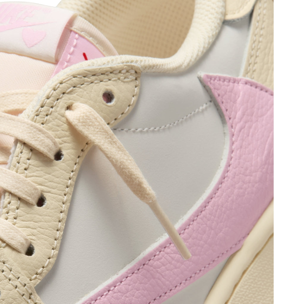 Tênis Nike Air Jordan 1 x Travis Scott "Shy Pink"