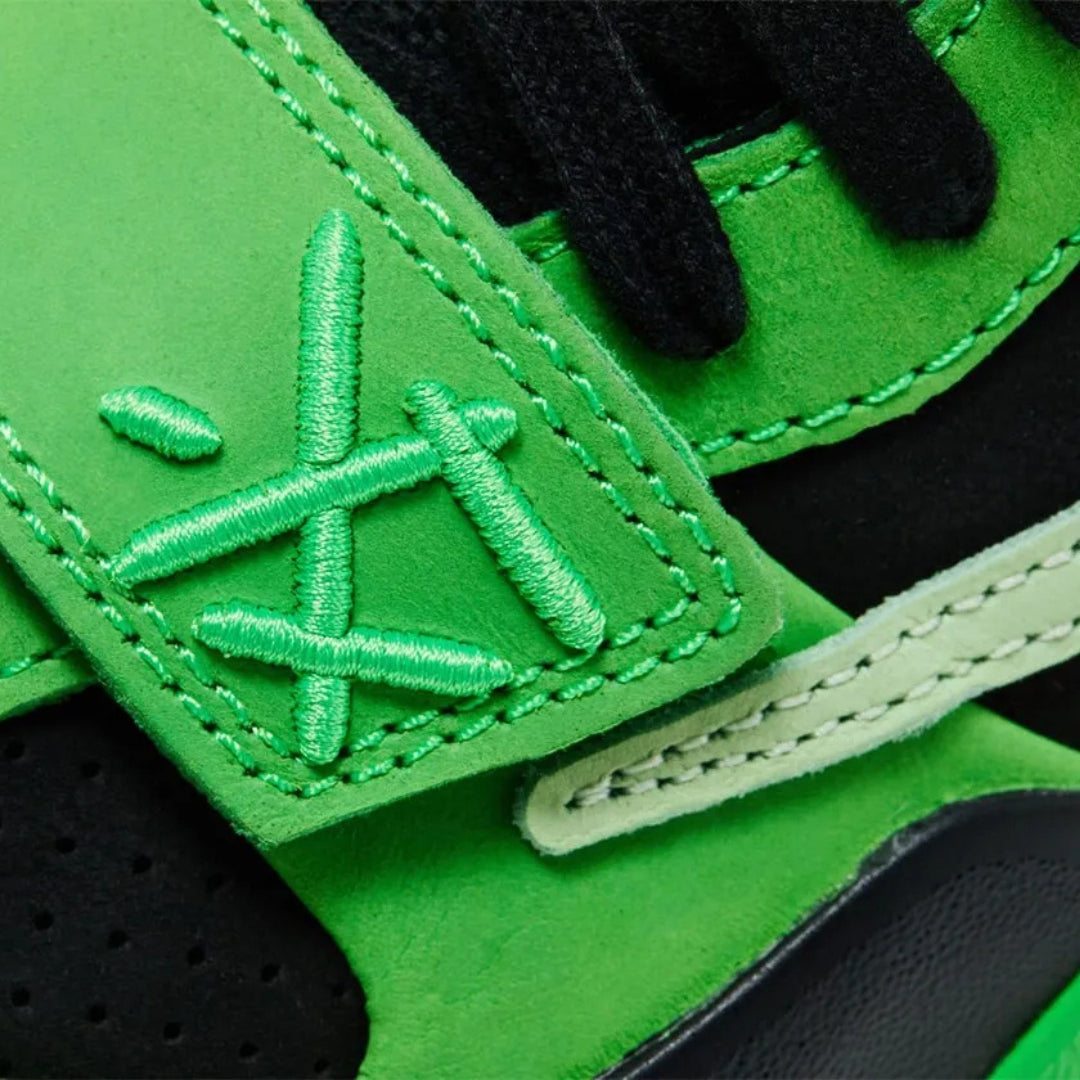 Tênis Nike Jordan Jumpman Jack TR x Travis Scott "Green Spark"