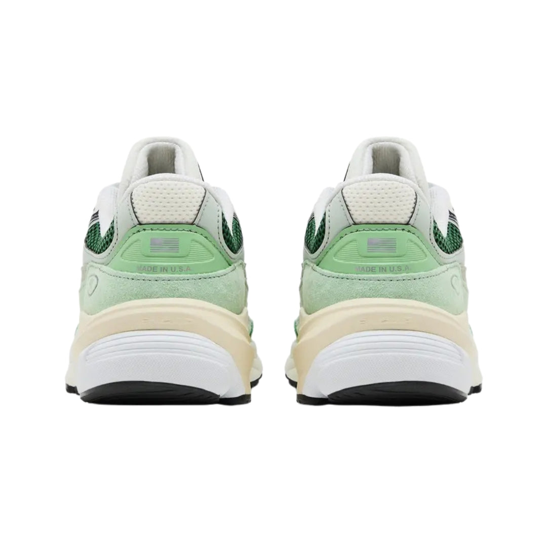 Tênis New Balance 990V6 "Avocado/Natural Mint"