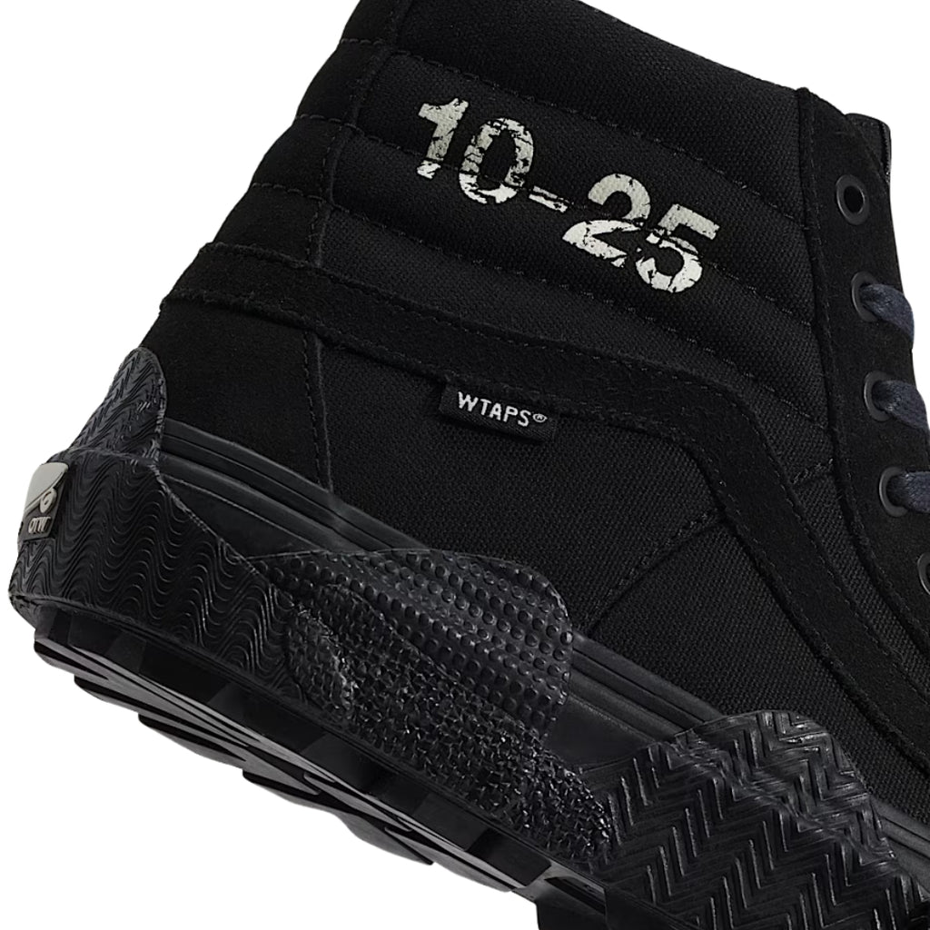 Tênis Vans OTW Sk8-Hi GL Lug WTAPS "Black"