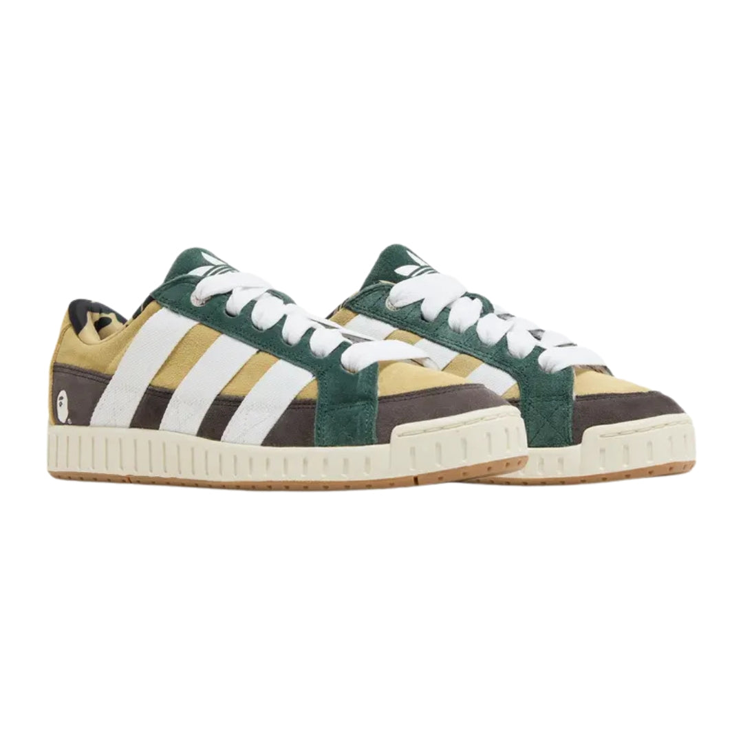 Tênis Adidas Lawsuit x A BATHING APE x N BAPE 1st Camo "Sand"