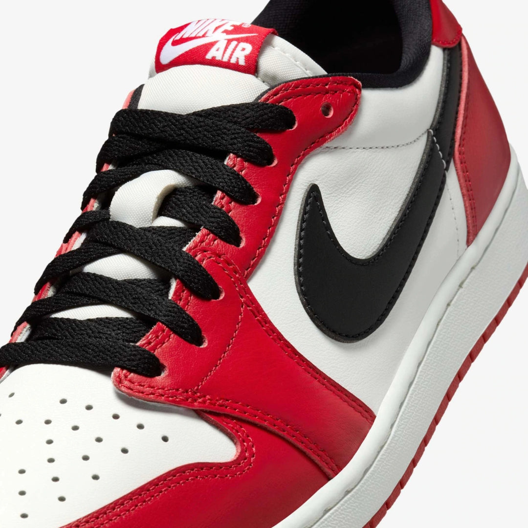 Tênis Nike Air Jordan 1 Low "Chicago" (2025)