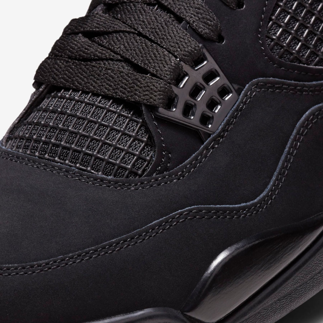 Tênis Nike Air Jordan 4 "Black Cat"