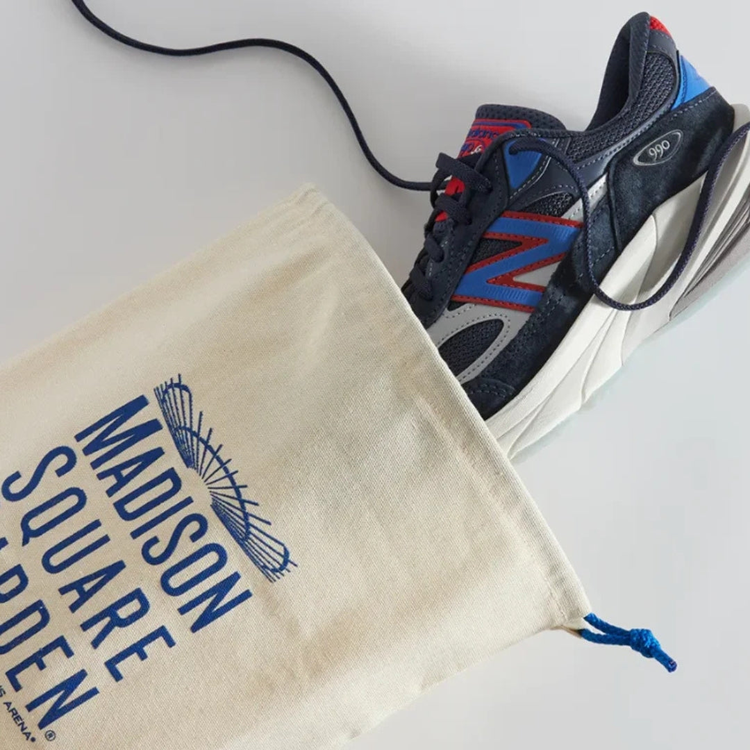 Tênis New Balance 990V6 Madison Square Garden x KITH "Navy"
