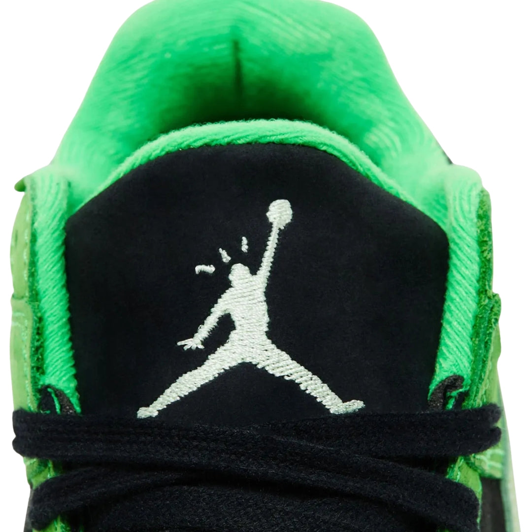 Tênis Nike Jordan Jumpman Jack TR x Travis Scott "Green Spark"