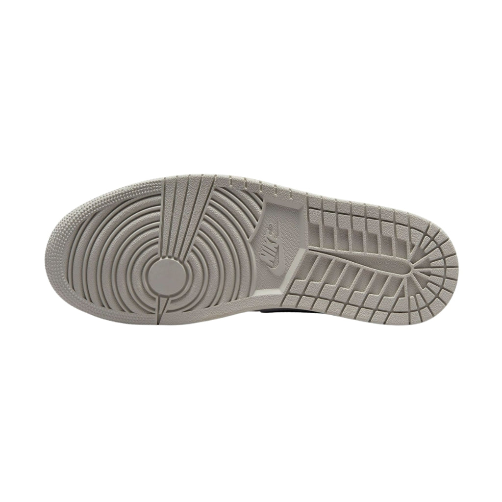 Tênis Nike Air Jordan 1 HIgh "White Cement/Safari"