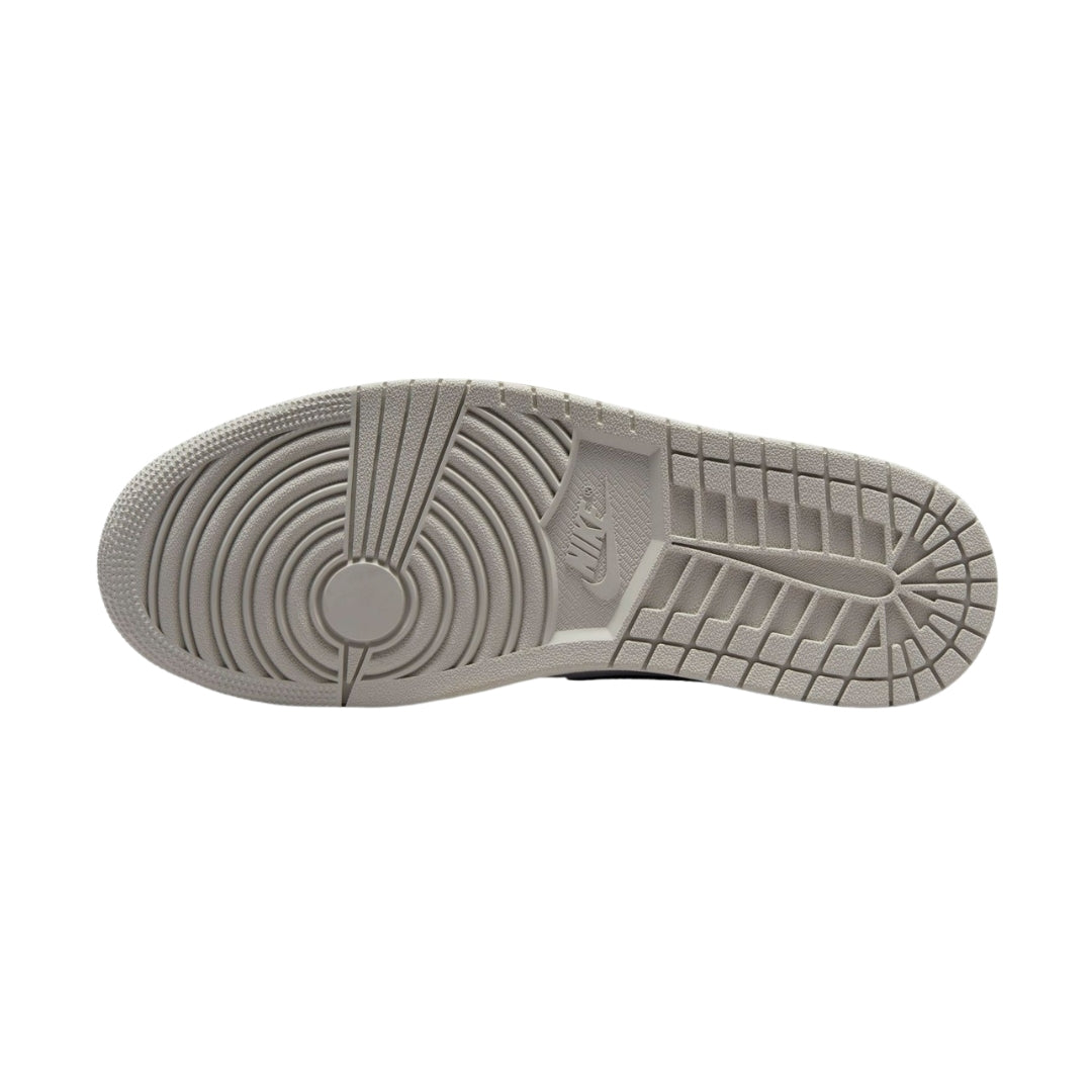 Tênis Nike Air Jordan 1 HIgh "White Cement/Safari"