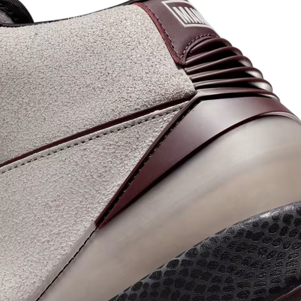 Tênis Nike Air Jordan 2 x A Ma Maniére Airness
