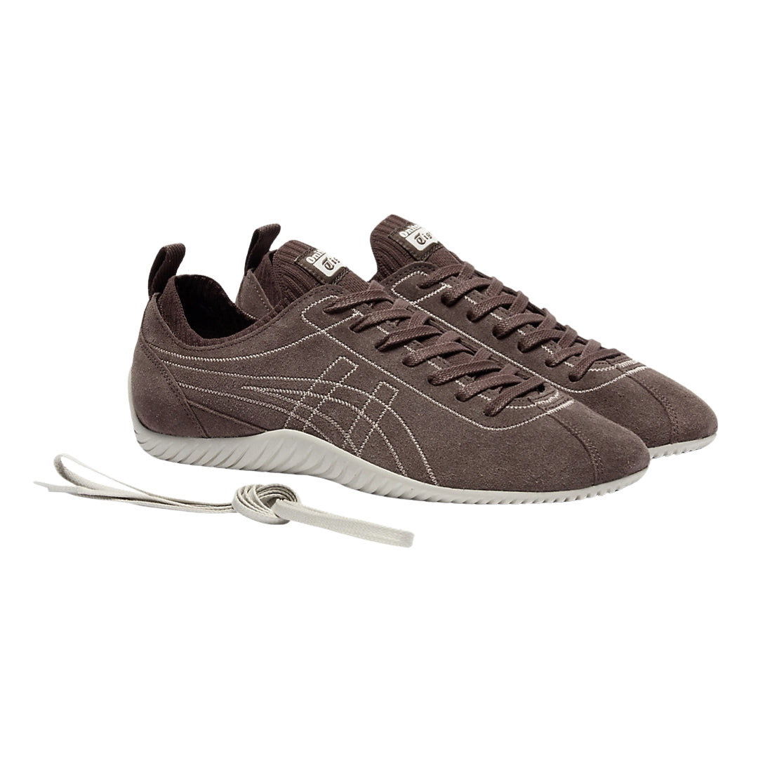 Tênis Onitsuka Tiger SCLAW "Licorice Brown/Dusty Steppe"