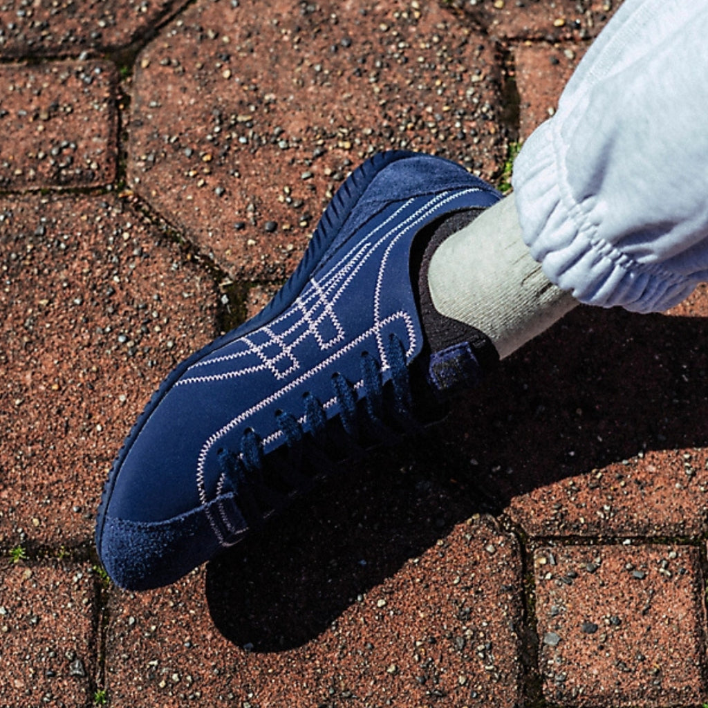 Tênis Onitsuka Tiger SCLAW "Peacoat/Cotton Candy"