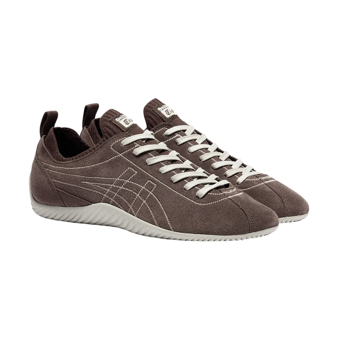 Tênis Onitsuka Tiger SCLAW "Licorice Brown/Dusty Steppe"