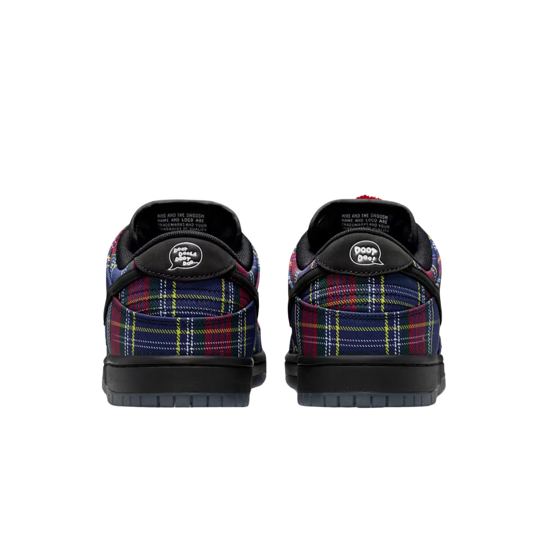 Tênis Nike SB Dunk Low x Nardwuar