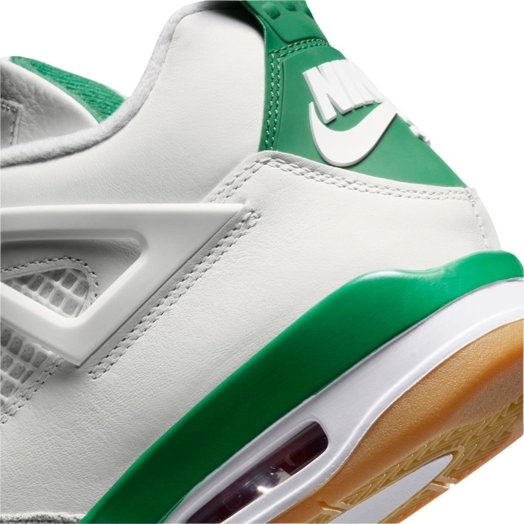 Tênis Nike Air Jordan 4 Retro SB "Pine Green"