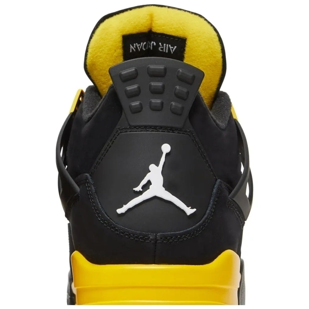 Tênis Nike Air Jordan 4 Retro "Thunder"