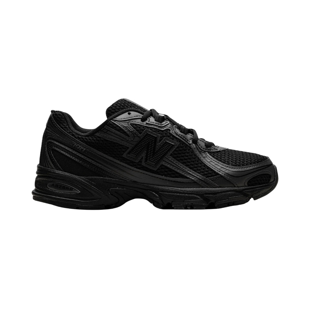 Tênis New Balance 740 "Triple Black"