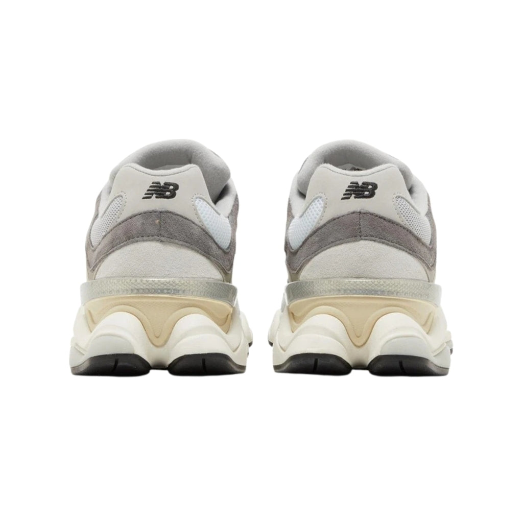 Tênis New Balance 9060 "Rain Cloud"