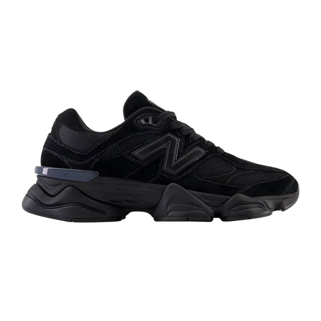 Tênis New Balance 9060 "Triple Black"