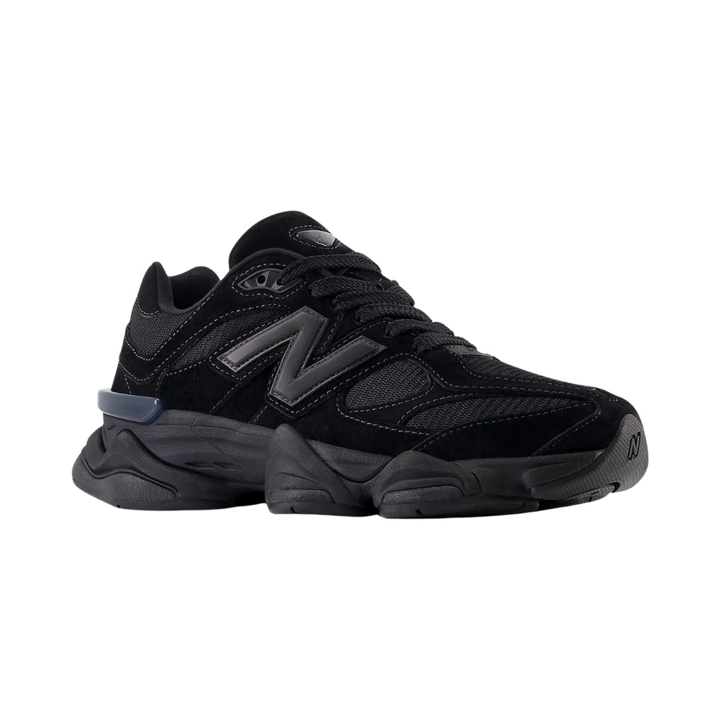 Tênis New Balance 9060 "Triple Black"