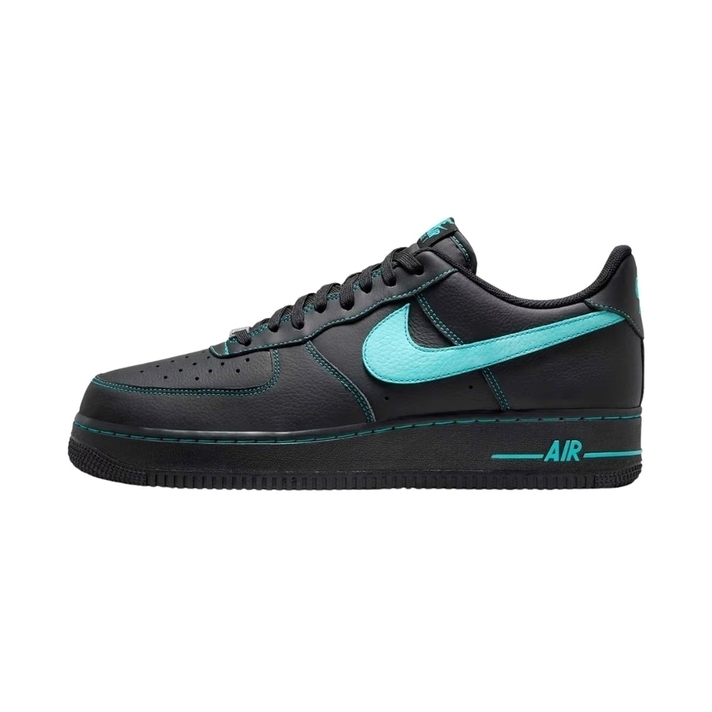 Tênis Nike Air Force 1 Low "Black Tiffany"